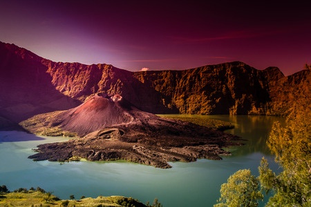 在天堂活跃起来